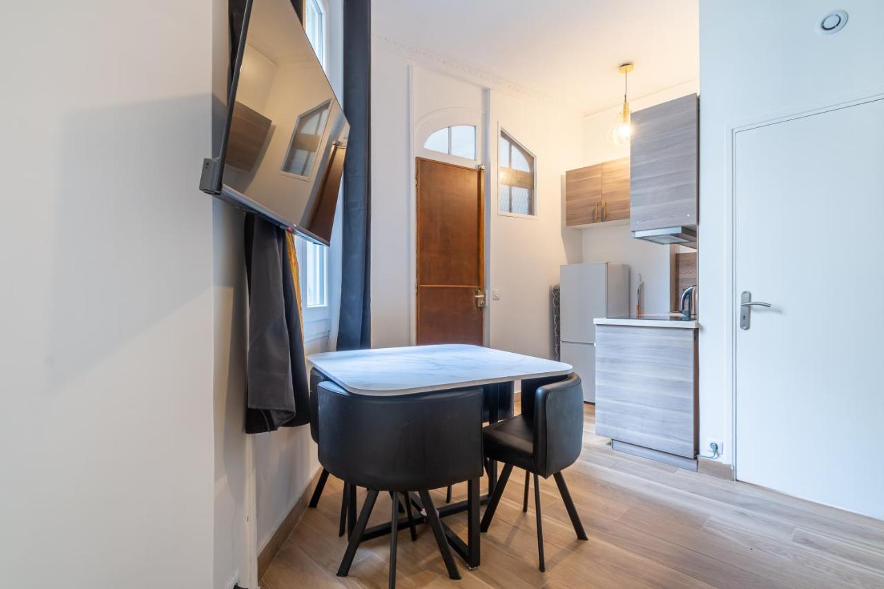 Appartement Metro Alexandre Dumas ปารีส ภายนอก รูปภาพ